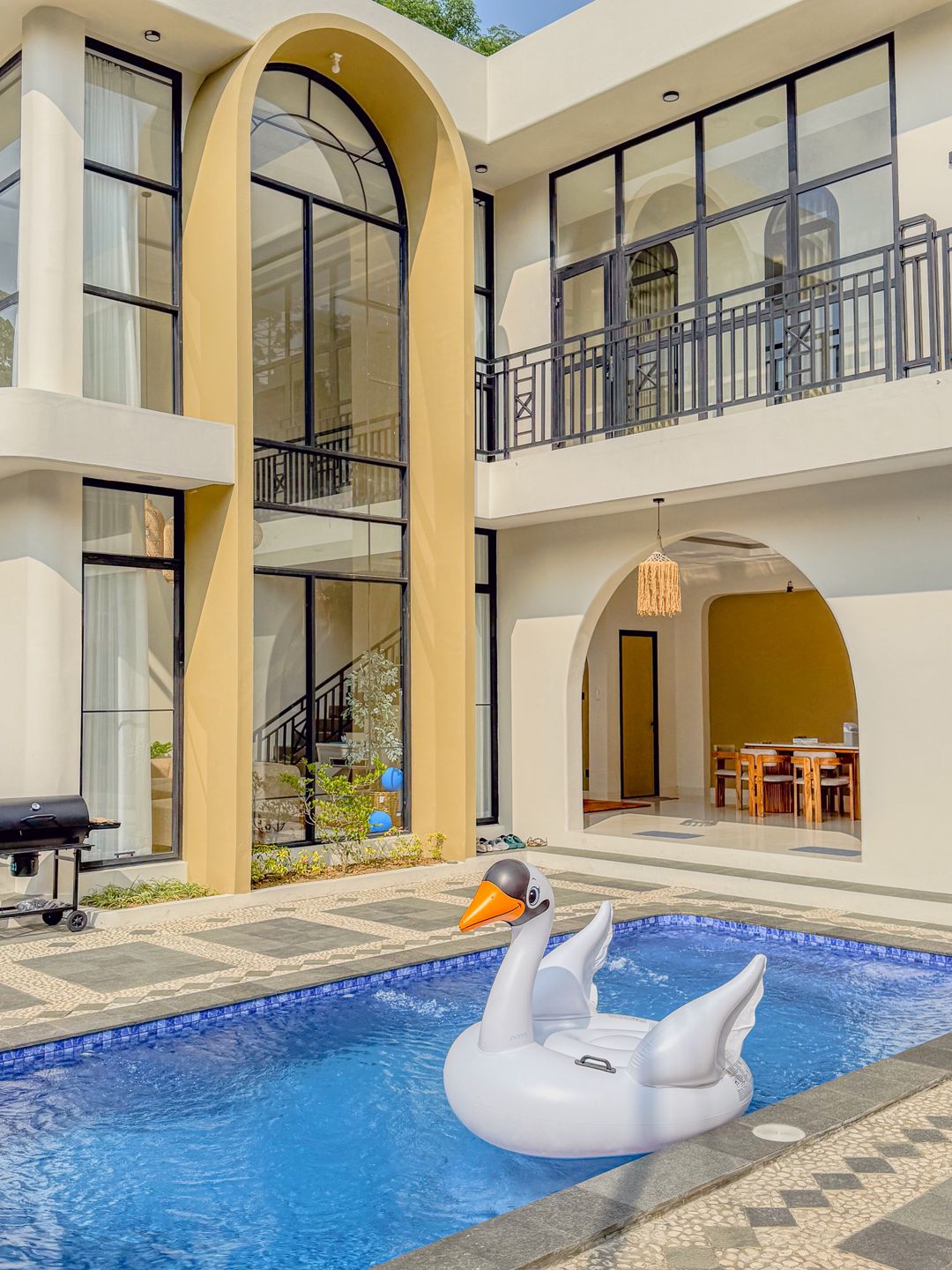 Mezzaluna VIlla